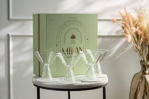 Чаши за коктейли GLASSIQUE CADEAU Milan Martini | Съвременна колекция от стъклени съдове | Набор от леки боросиликатных чаши за вино